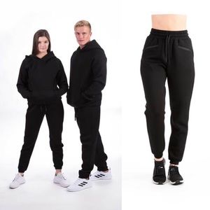 P’tula Boyfriend Sweats - Jet Black